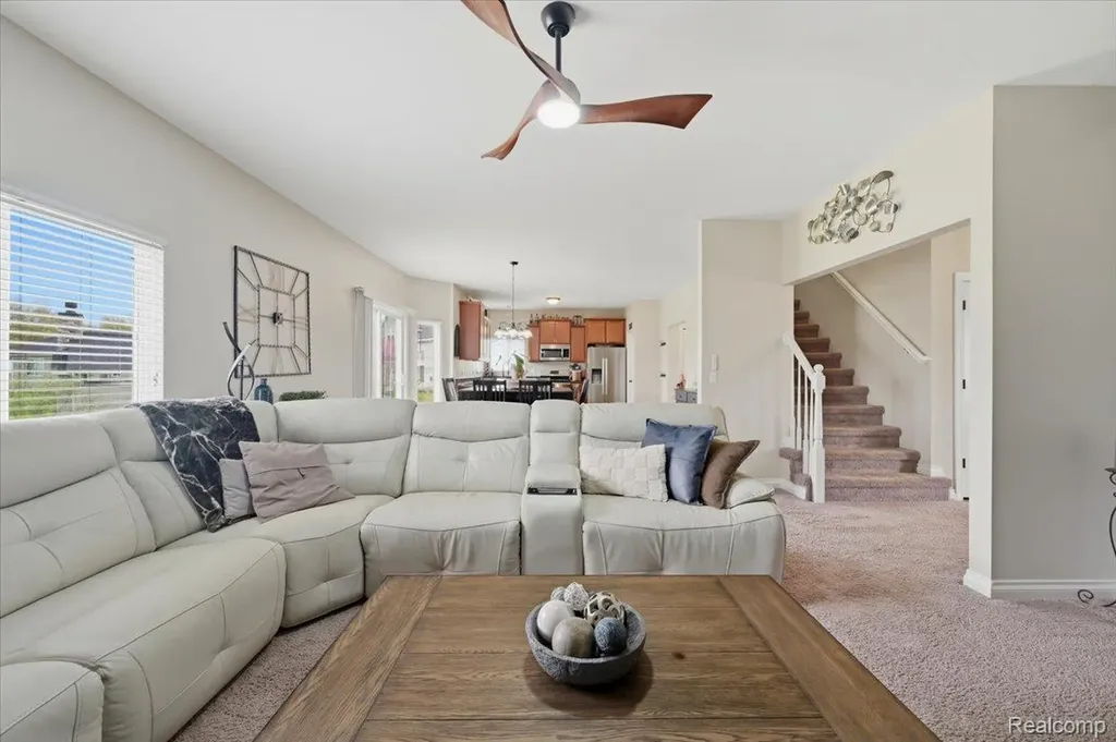 8131 Peninsula Circle Grand Blanc City MI 48439