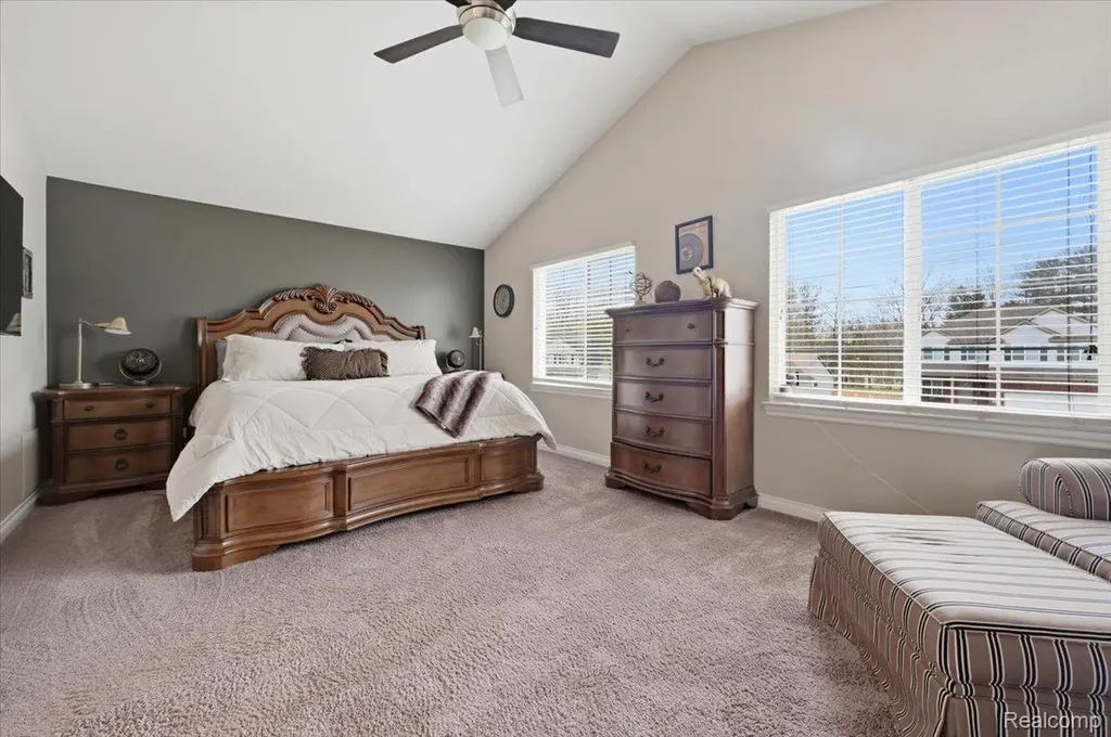 8131 Peninsula Circle Grand Blanc City MI 48439