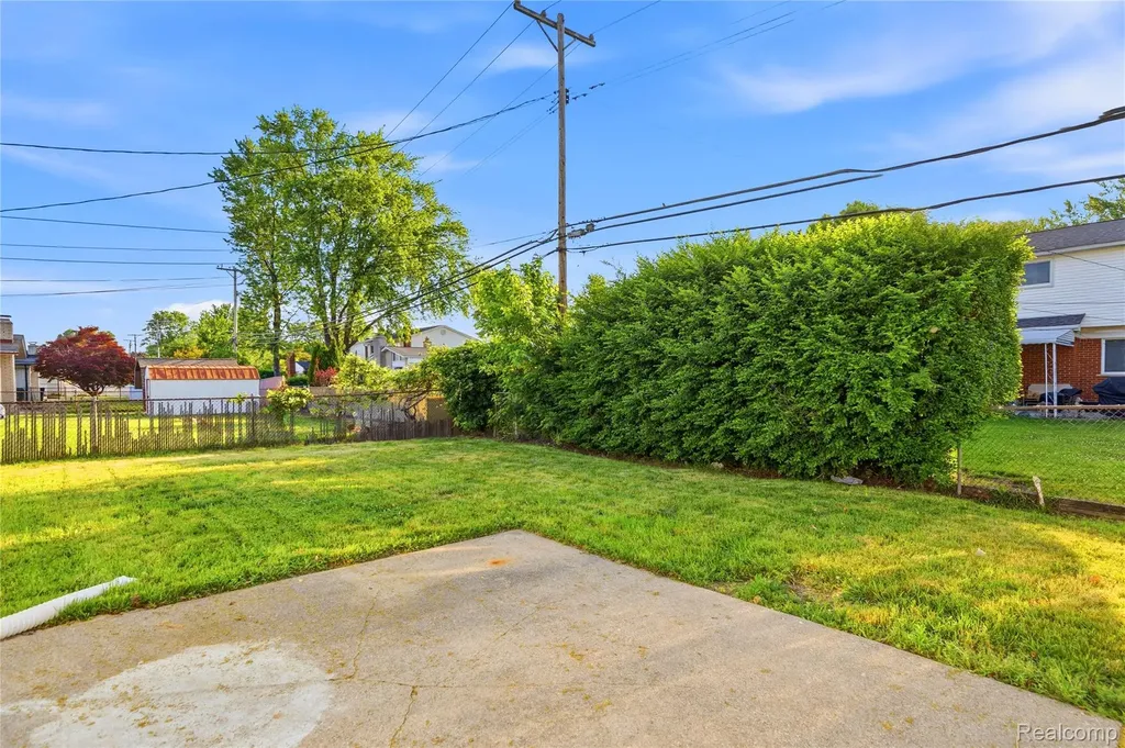 35074 Lana Lane Sterling Heights City MI 48312