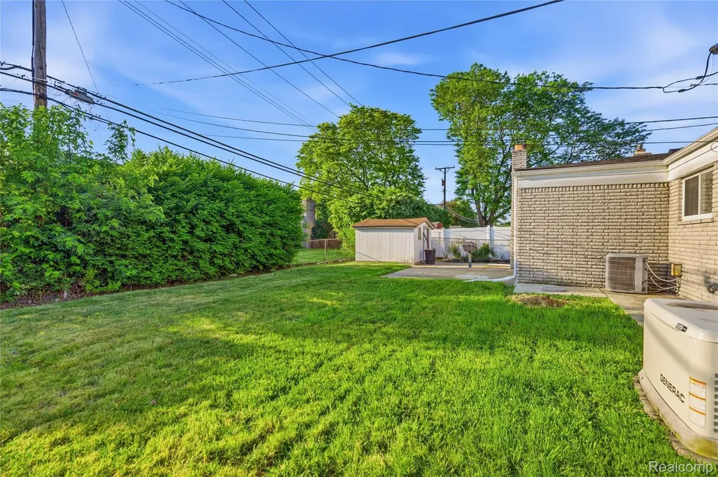 35074 Lana Lane Sterling Heights City MI 48312
