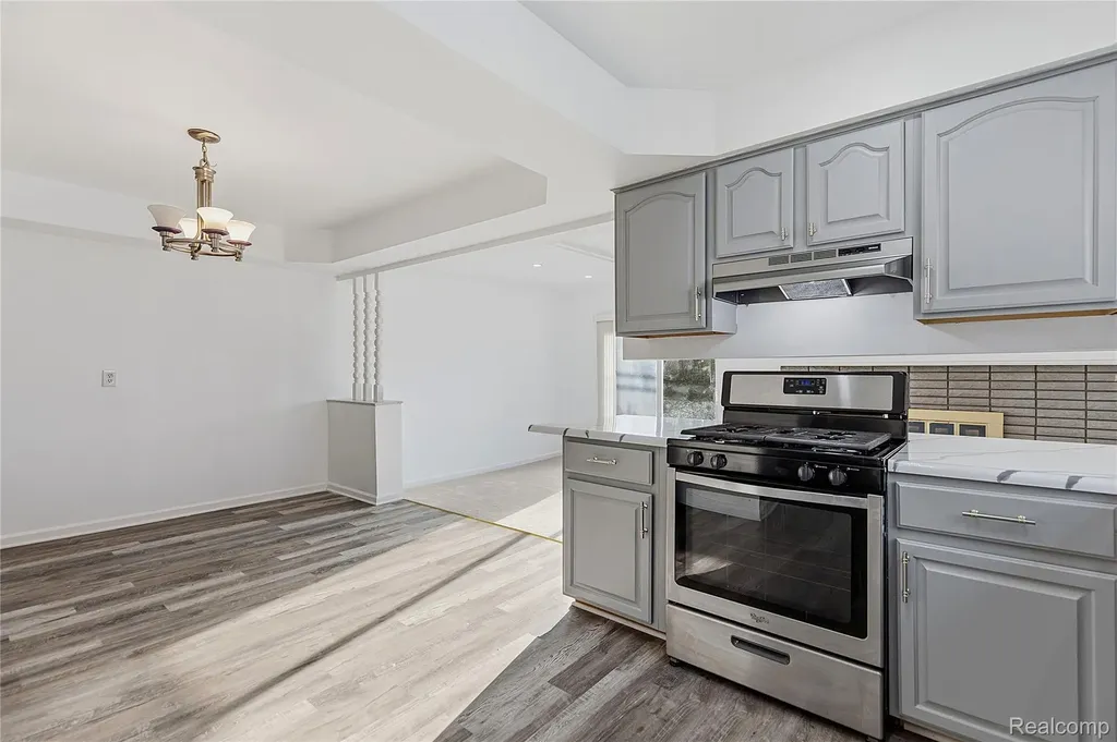 35074 Lana Lane Sterling Heights City MI 48312