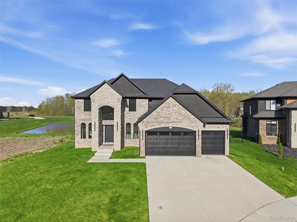 56056 Barnes Court Macomb Township MI 48042