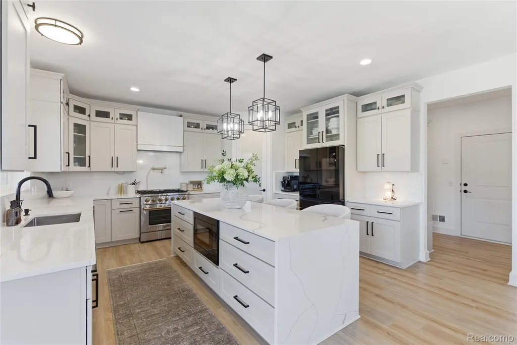 56056 Barnes Court Macomb Township MI 48042
