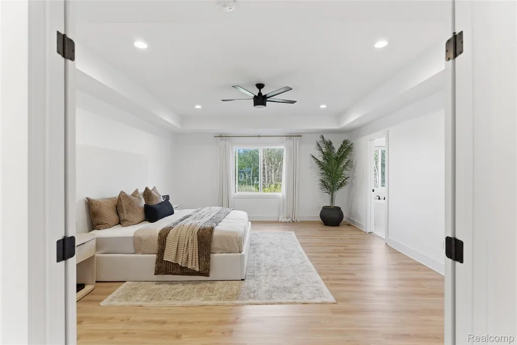 56056 Barnes Court Macomb Township MI 48042