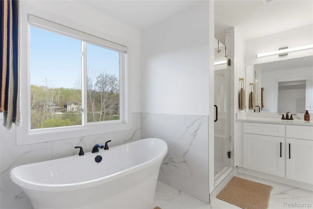 56056 Barnes Court Macomb Township MI 48042
