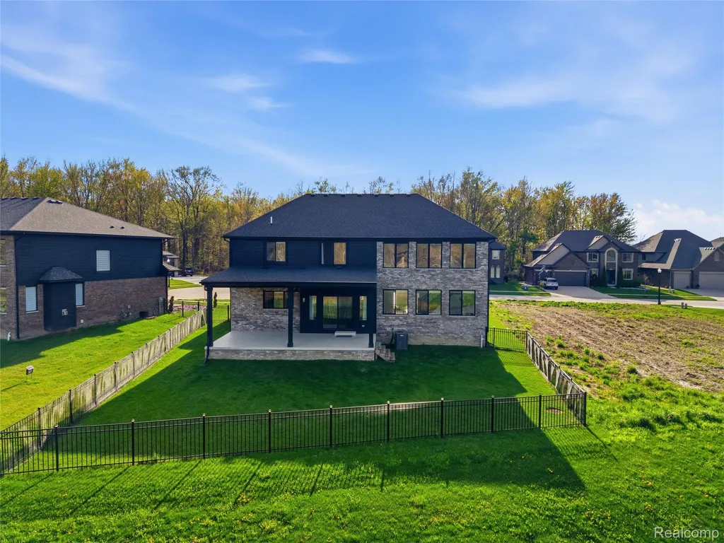 56056 Barnes Court Macomb Township MI 48042