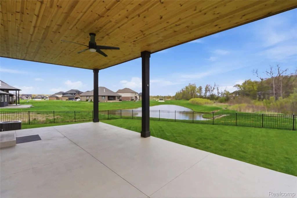 56056 Barnes Court Macomb Township MI 48042