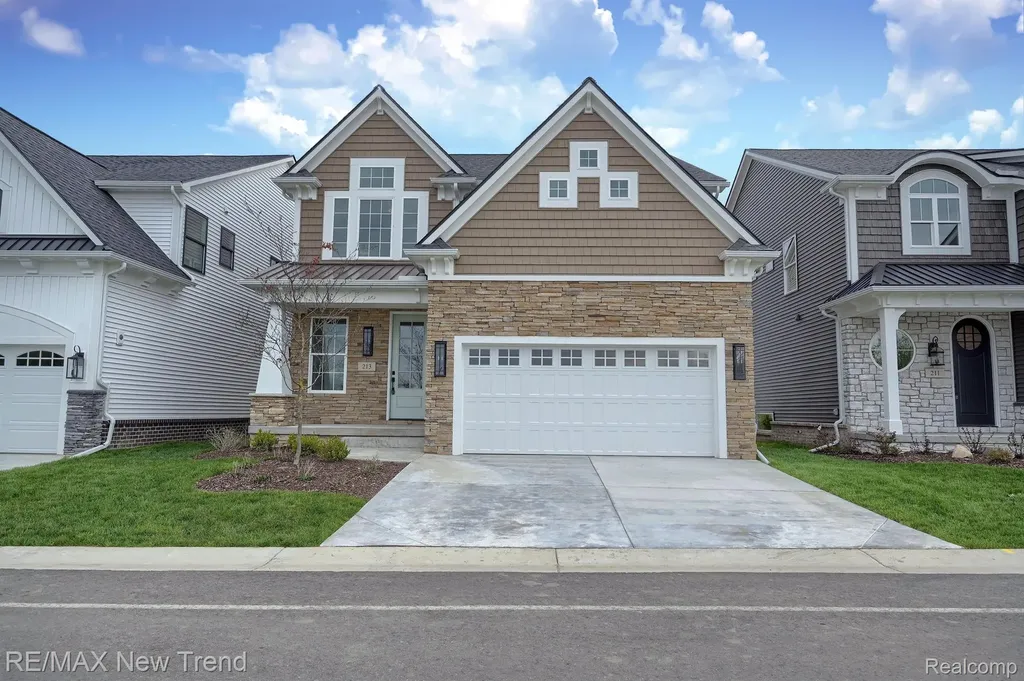 213 Mountain View Lane Milford Village MI 48381