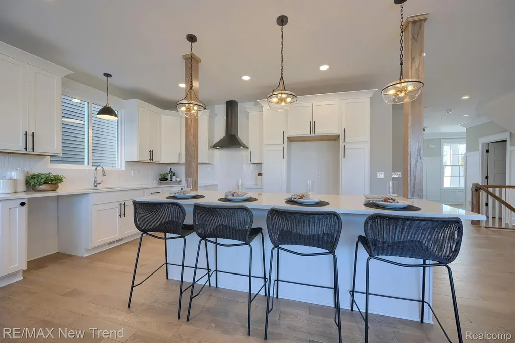 213 Mountain View Lane Milford Village MI 48381