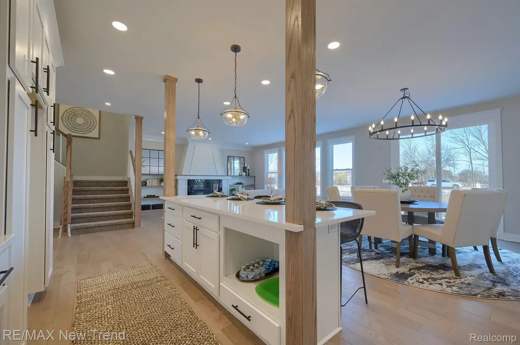213 Mountain View Lane Milford Village MI 48381