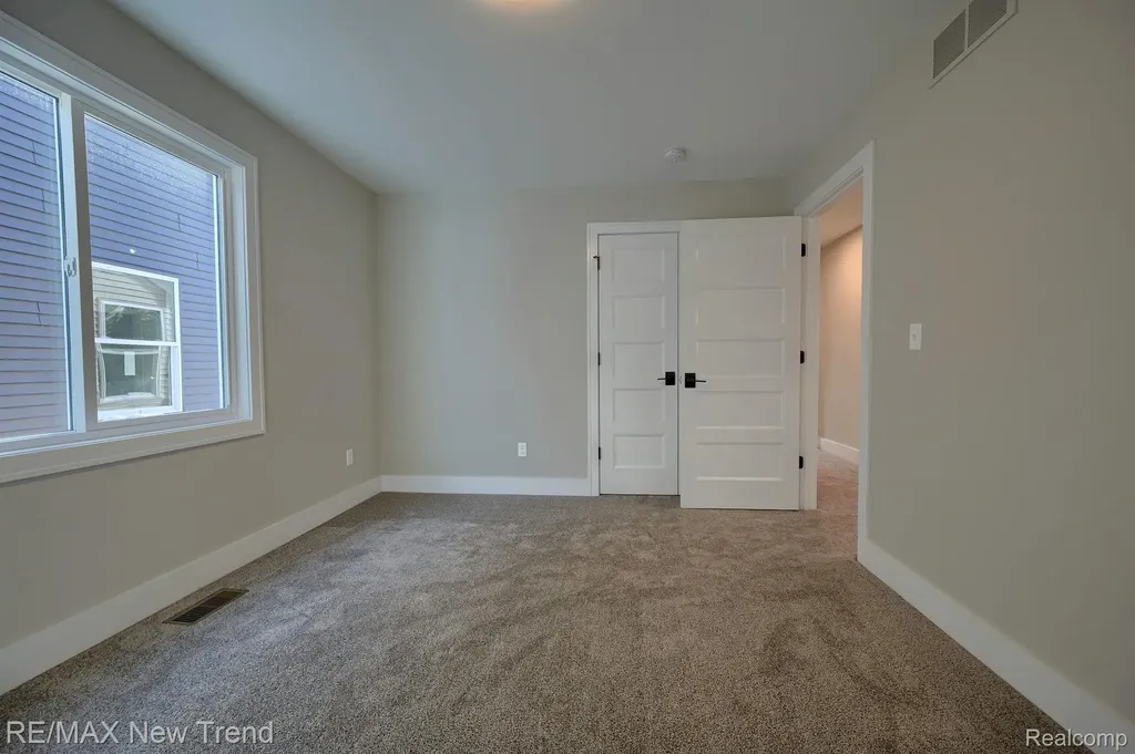213 Mountain View Lane Milford Village MI 48381