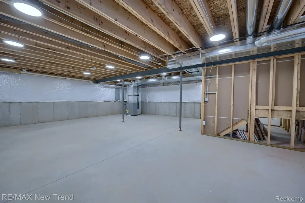 213 Mountain View Lane Milford Village MI 48381