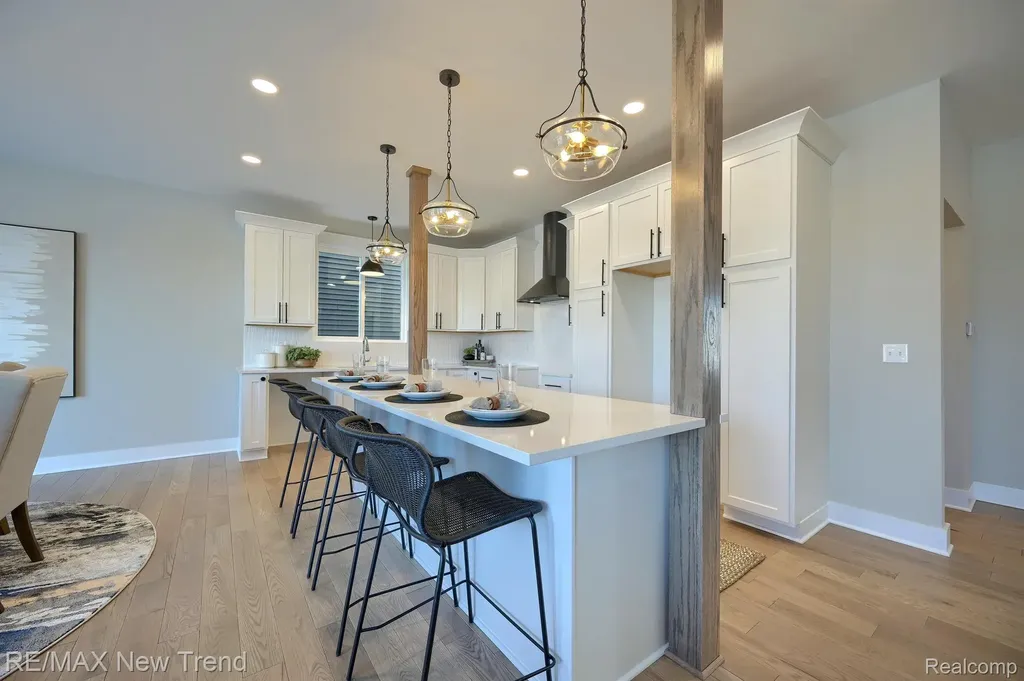 213 Mountain View Lane Milford Village MI 48381