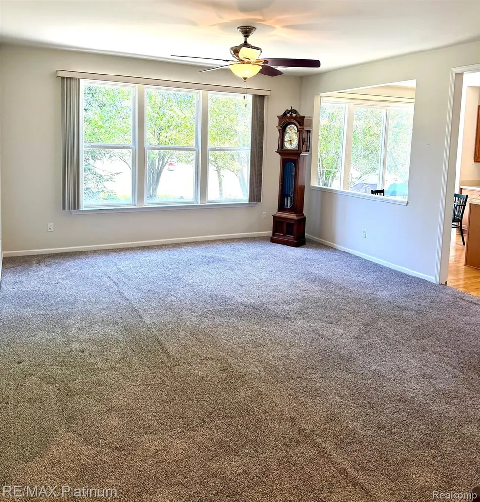 24471 Sand Lake Lane Brownstown Charter Township MI 48134