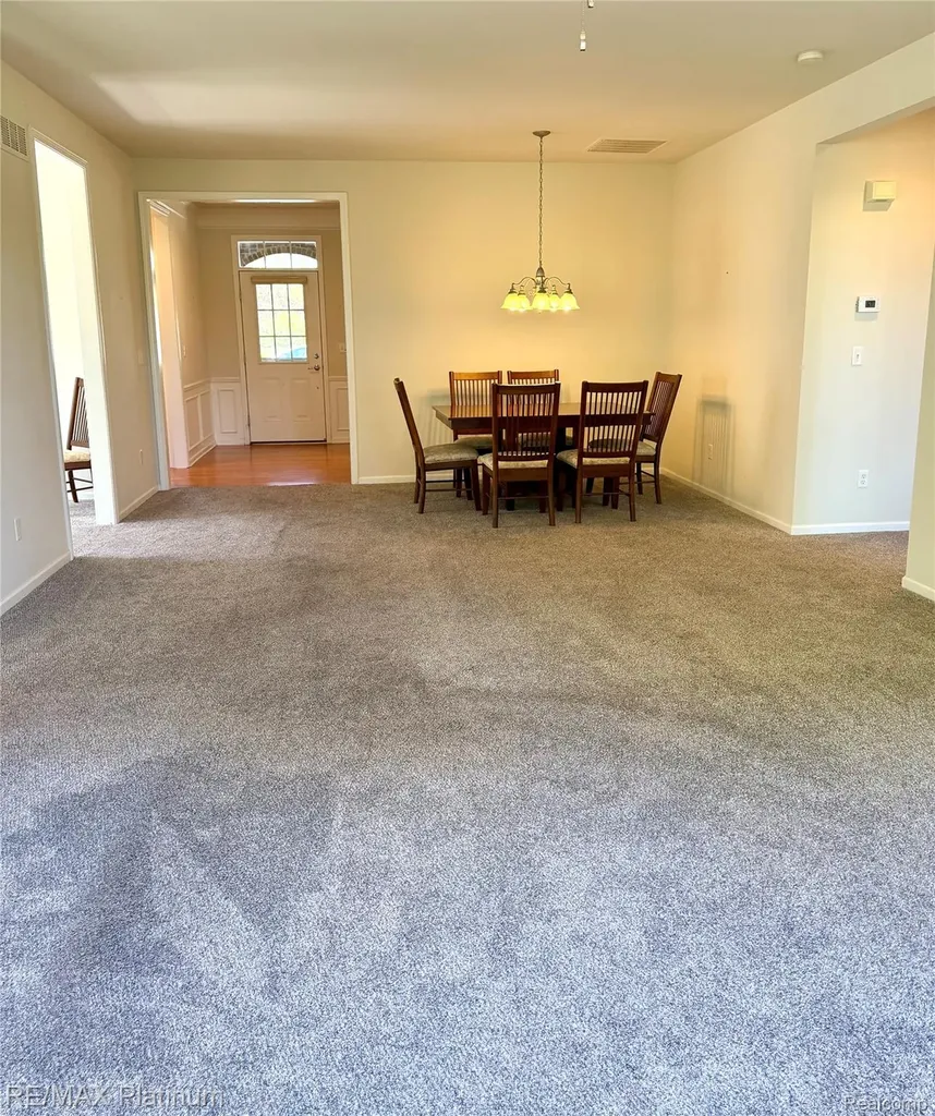 24471 Sand Lake Lane Brownstown Charter Township MI 48134