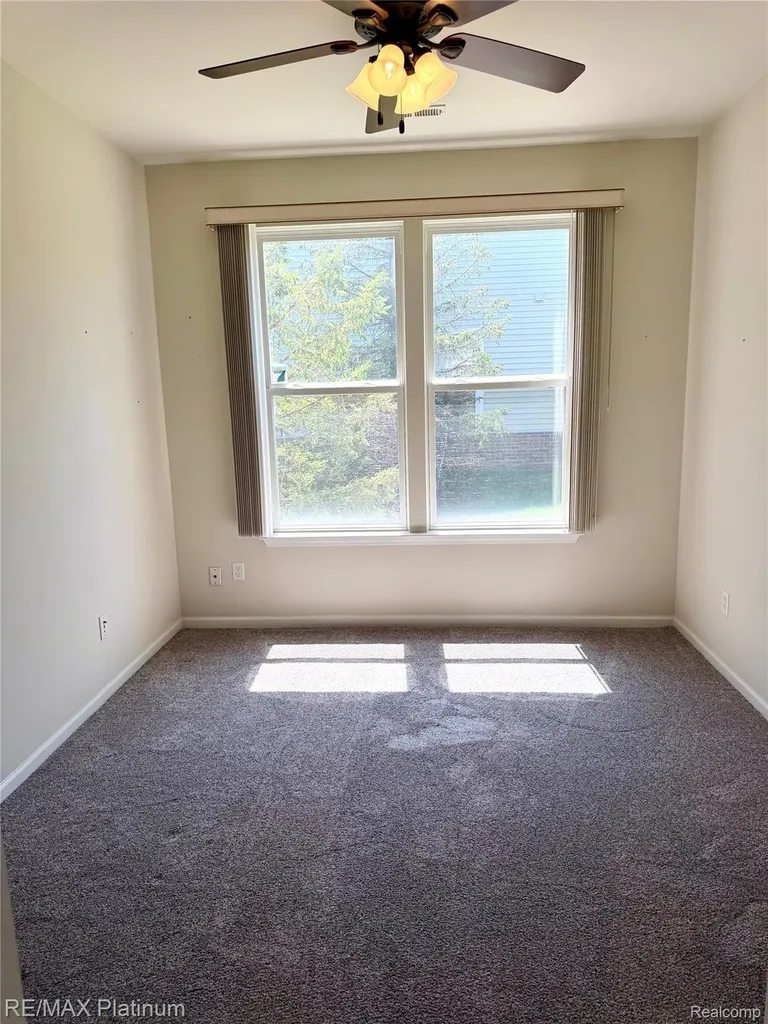 24471 Sand Lake Lane Brownstown Charter Township MI 48134