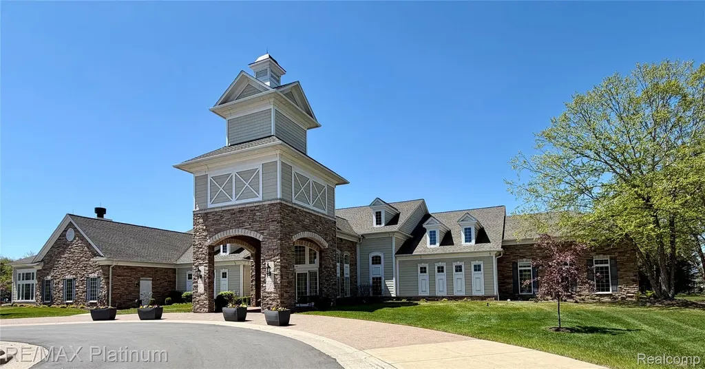 24471 Sand Lake Lane Brownstown Charter Township MI 48134