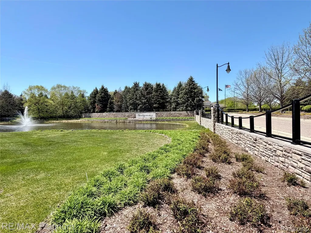 24471 Sand Lake Lane Brownstown Charter Township MI 48134
