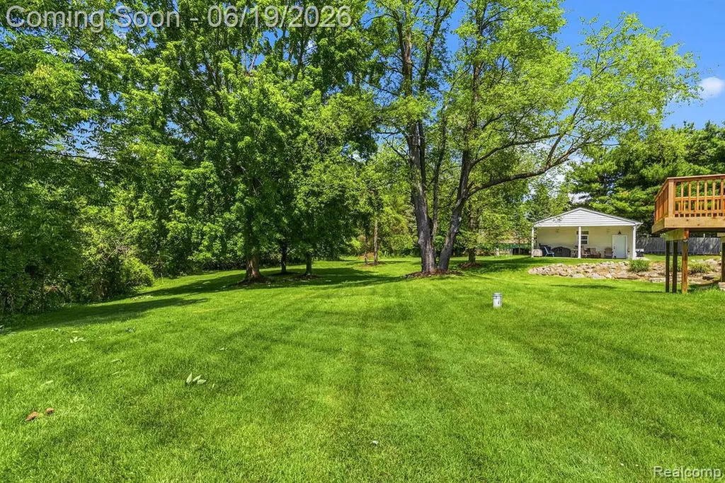 2867 Iris Lane Hartland Township MI 48353