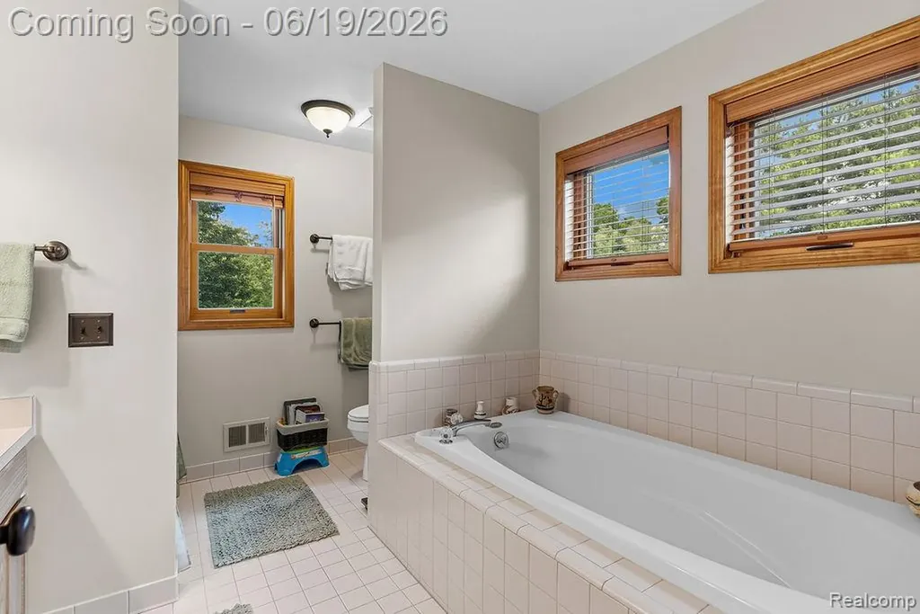 2867 Iris Lane Hartland Township MI 48353