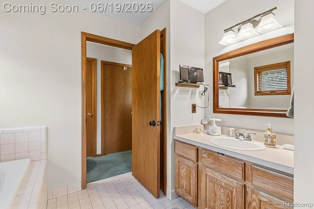 2867 Iris Lane Hartland Township MI 48353