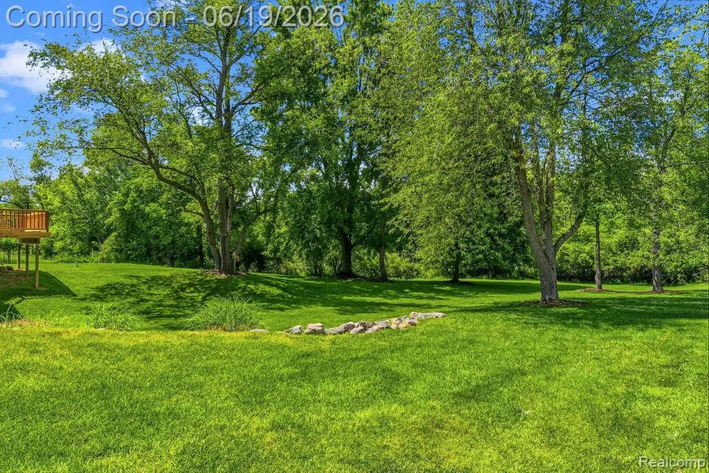 2867 Iris Lane Hartland Township MI 48353