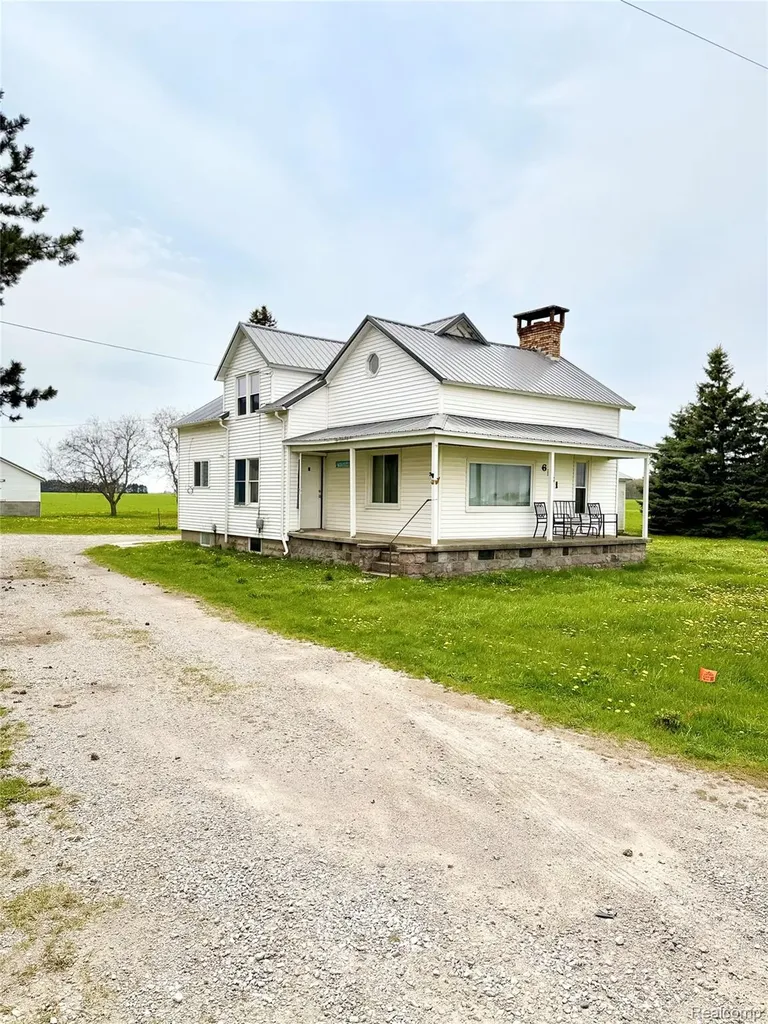 6161 W. Caro Road Denmark Township MI 48768
