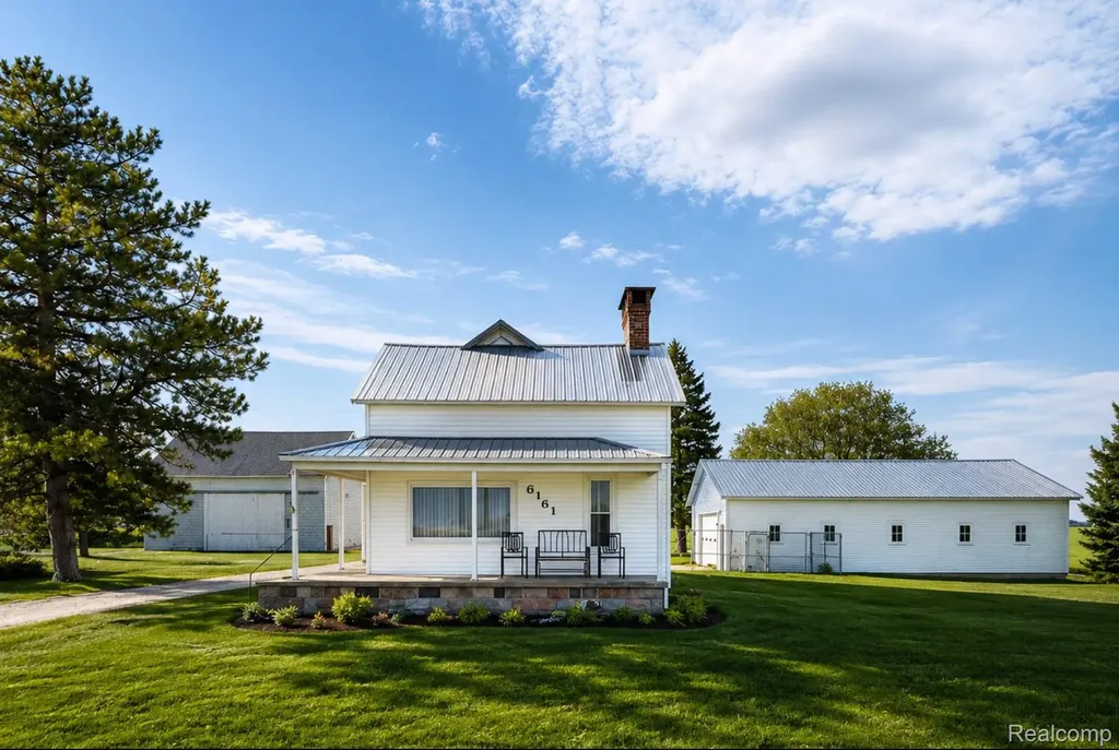 6161 W. Caro Road Denmark Township MI 48768