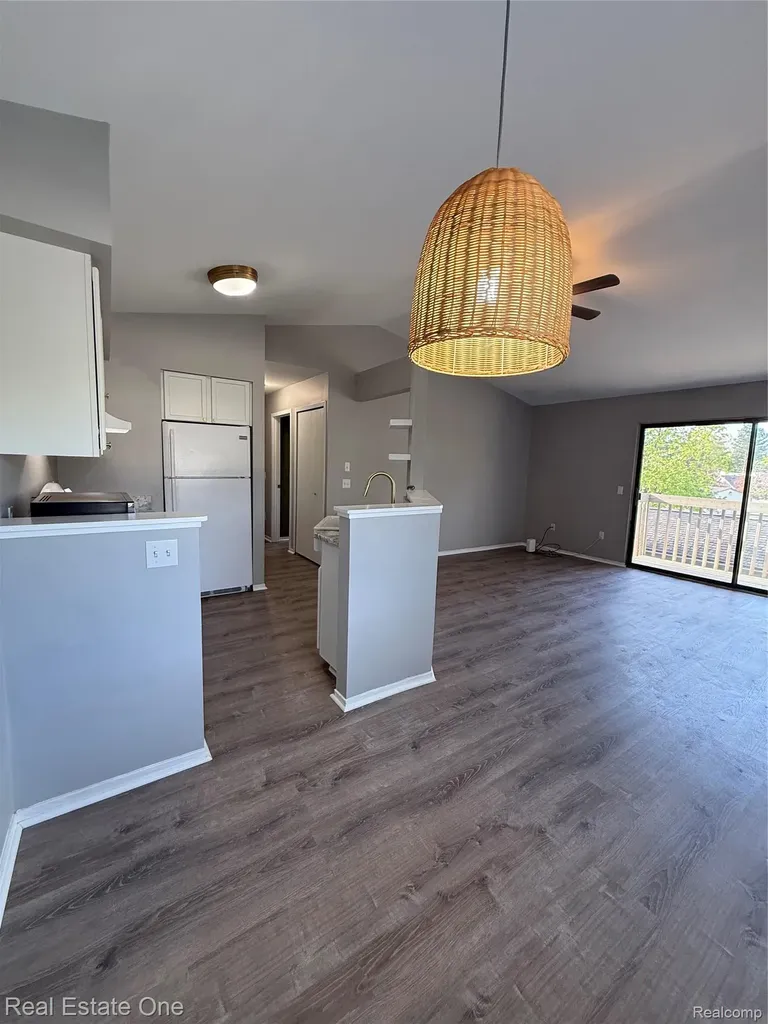403 Water Tower Circle Brighton City MI 48116