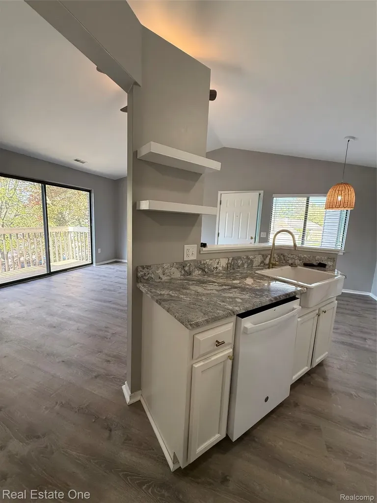 403 Water Tower Circle Brighton City MI 48116