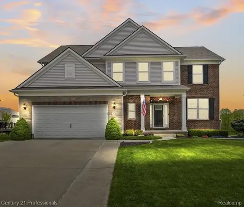2083 Findley Circle Orion Charter Township MI 48360