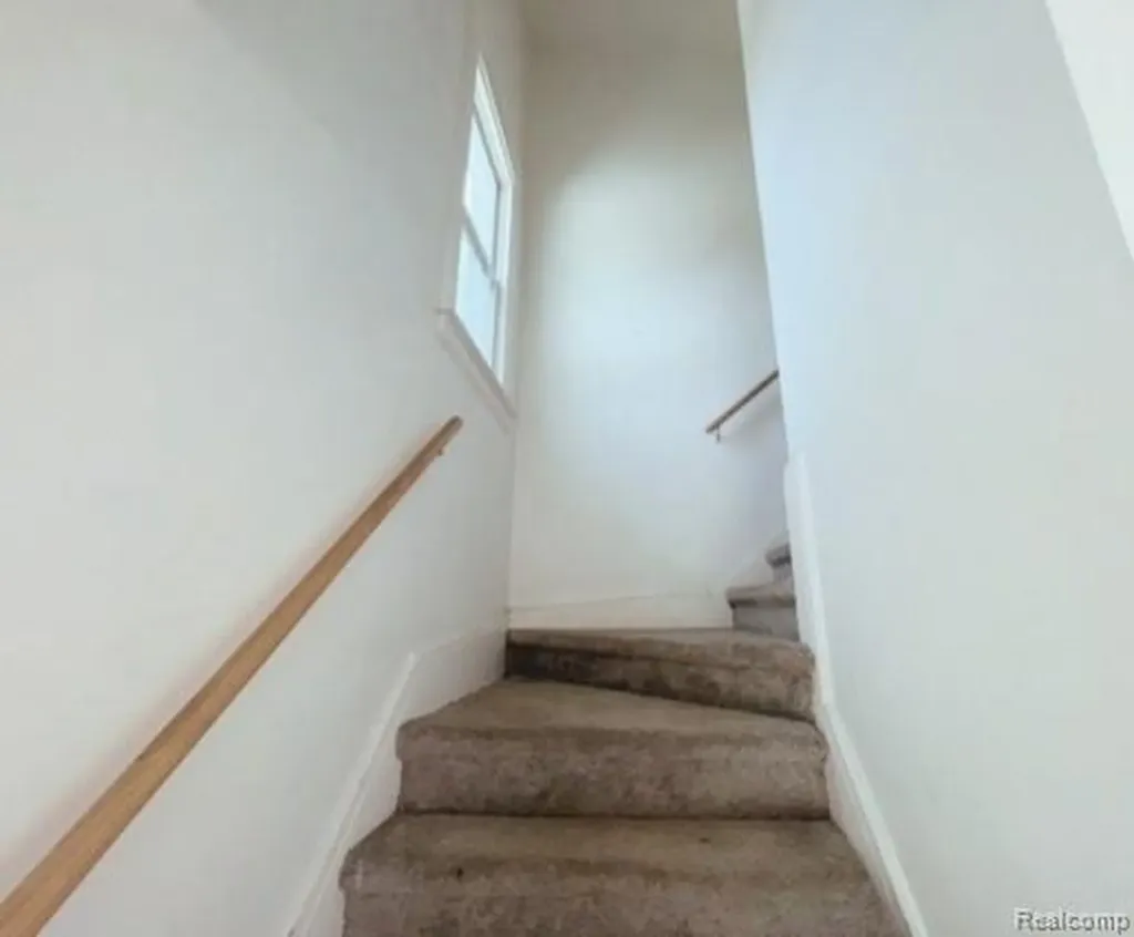 2491-2493 Calvert Avenue Detroit City MI 48206