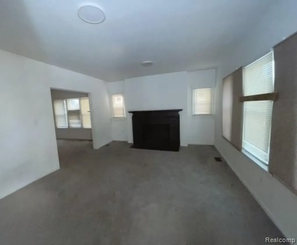 2491-2493 Calvert Avenue Detroit City MI 48206