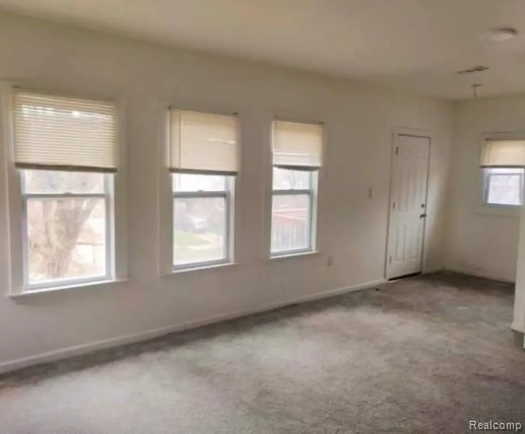 2491-2493 Calvert Avenue Detroit City MI 48206