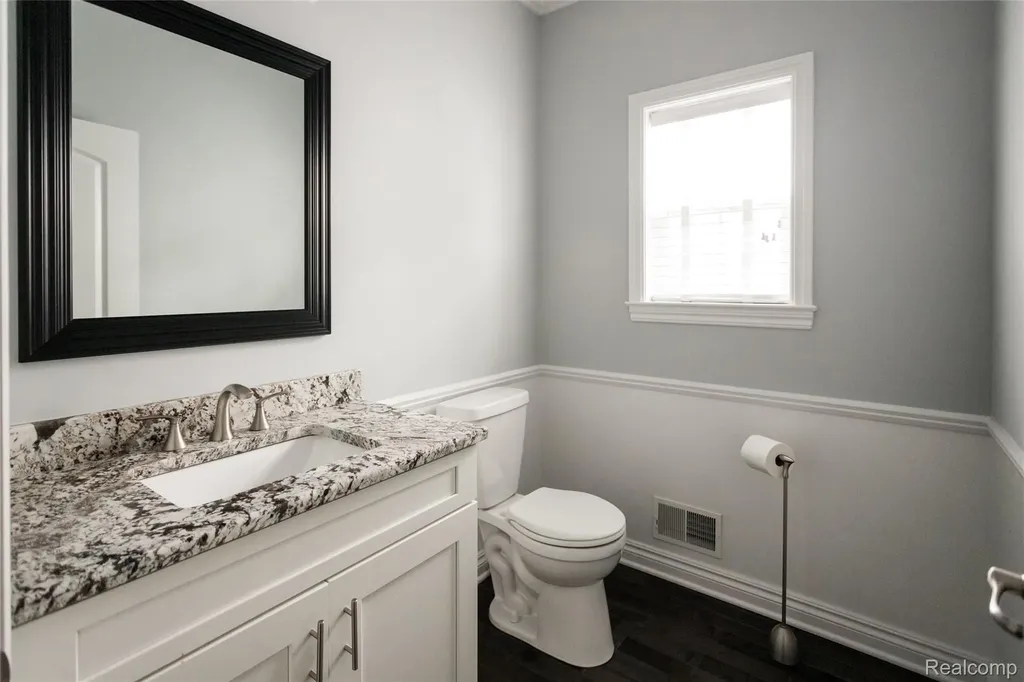 302 S Blair Avenue Royal Oak City MI 48067