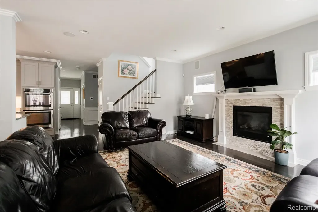 302 S Blair Avenue Royal Oak City MI 48067