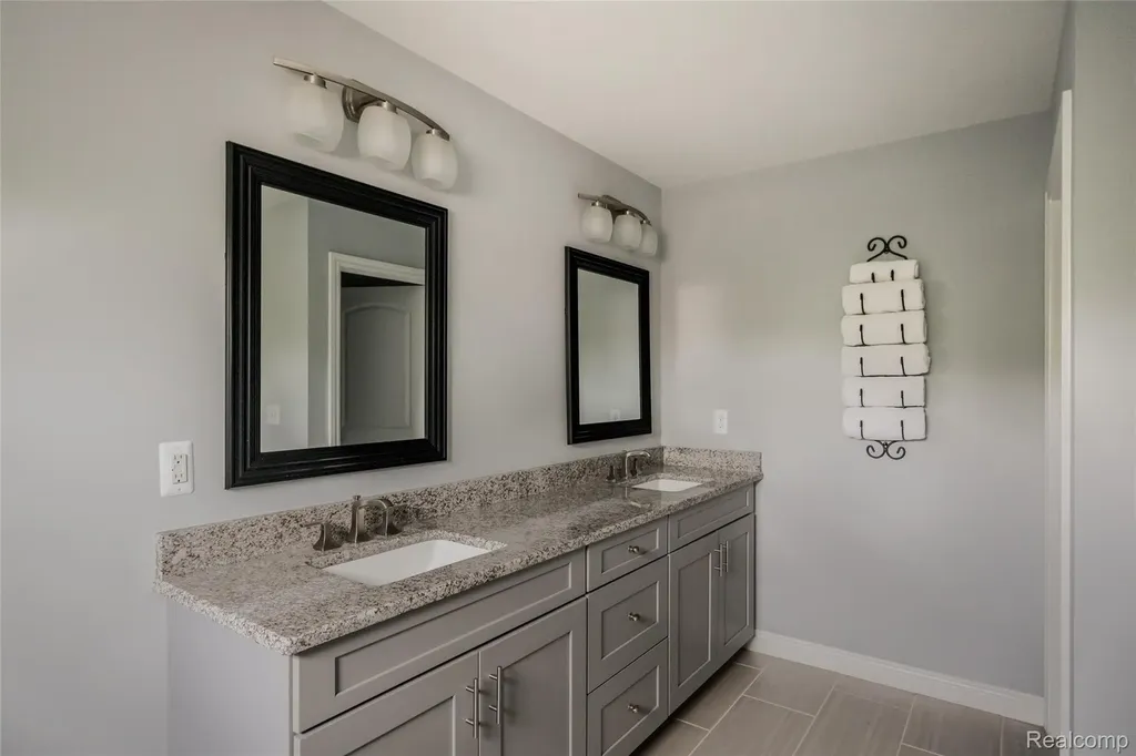 302 S Blair Avenue Royal Oak City MI 48067