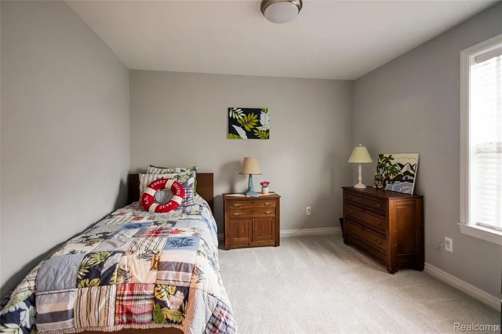 302 S Blair Avenue Royal Oak City MI 48067