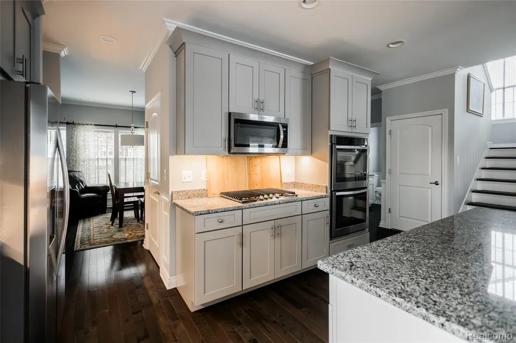 302 S Blair Avenue Royal Oak City MI 48067