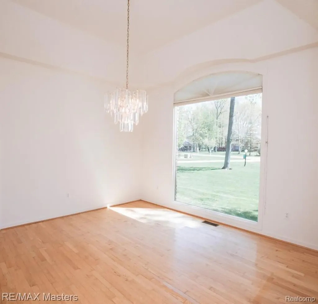 27178 John Drive Huron Charter Township MI 48164