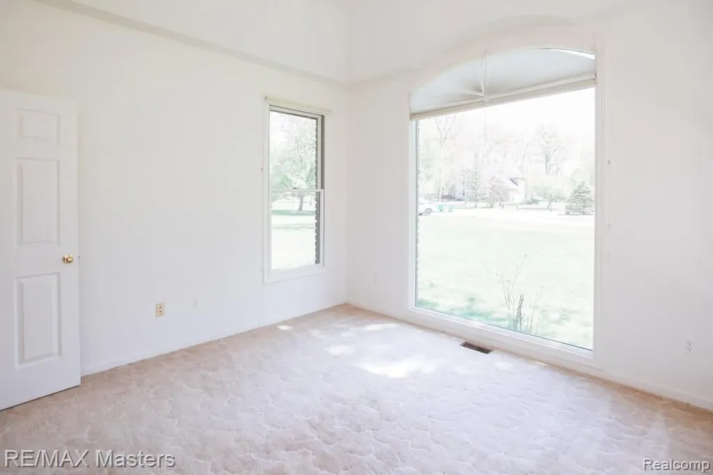 27178 John Drive Huron Charter Township MI 48164