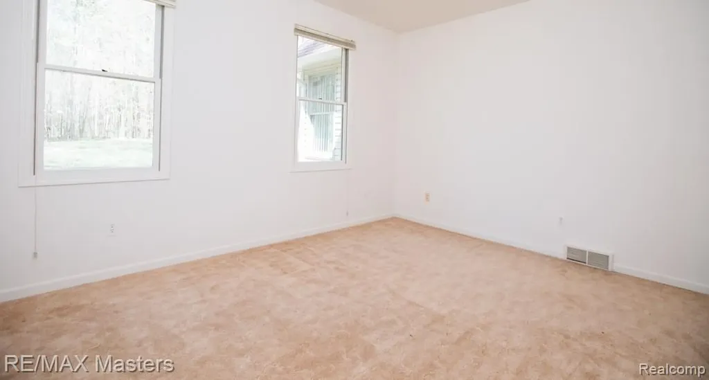 27178 John Drive Huron Charter Township MI 48164