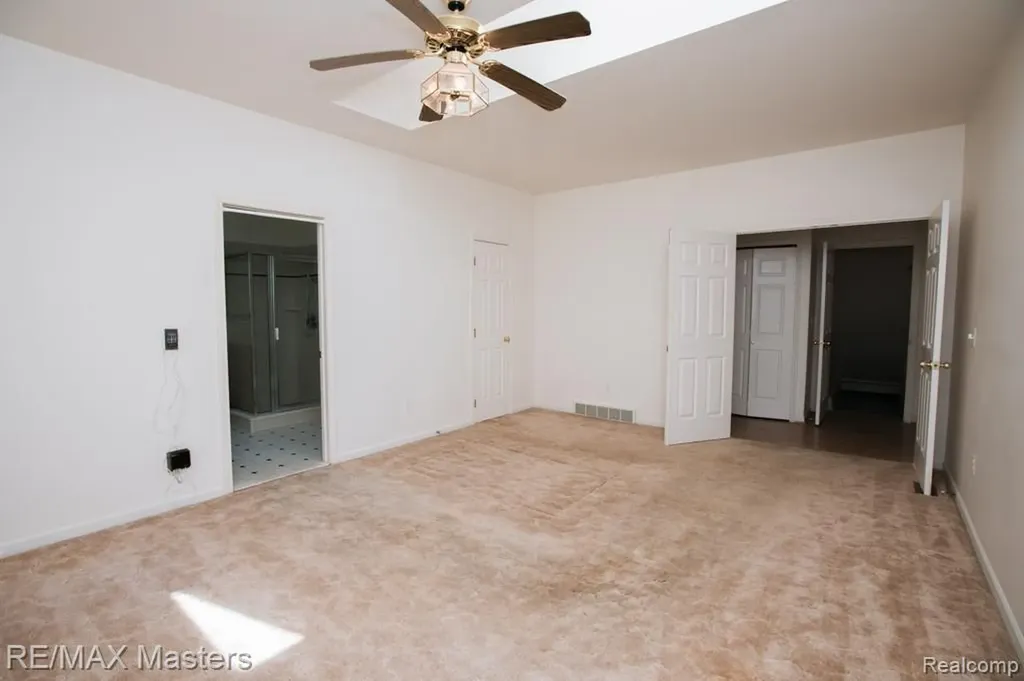 27178 John Drive Huron Charter Township MI 48164