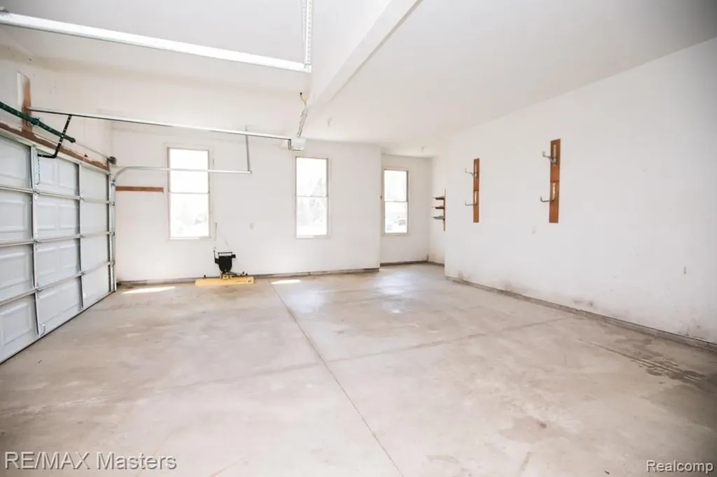 27178 John Drive Huron Charter Township MI 48164