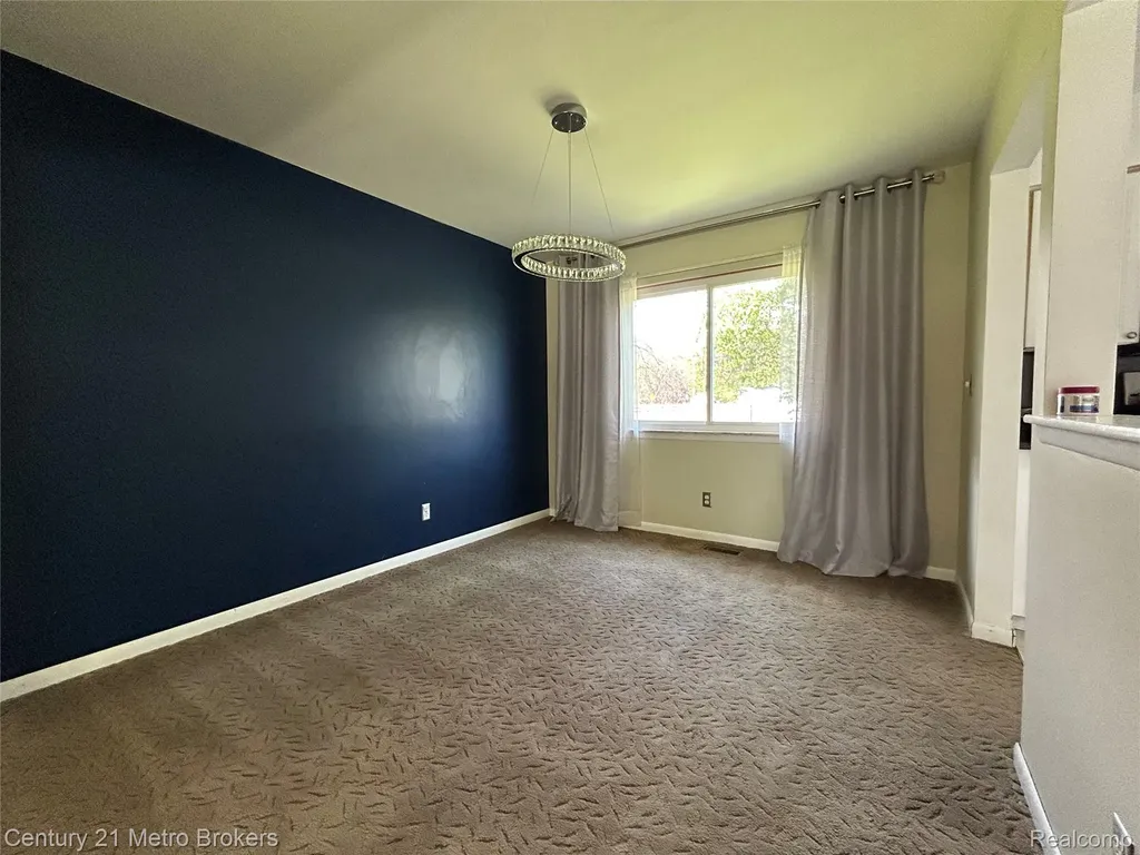 1124 Trotwood Lane Flint Charter Township MI 48507