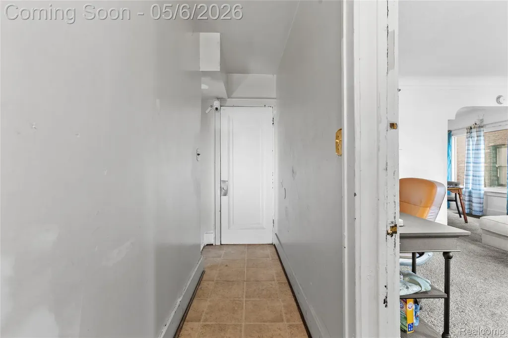 18720 Salem Street Detroit City MI 48219