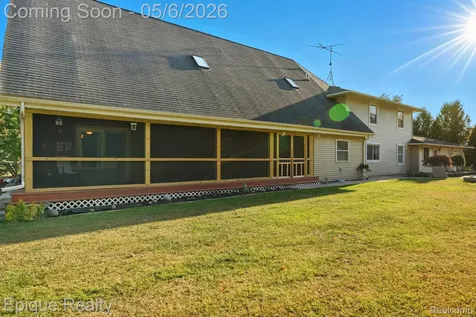 8150 Runyan Lake Road Fenton City MI 48430