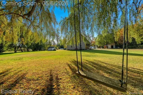 8150 Runyan Lake Road Fenton City MI 48430