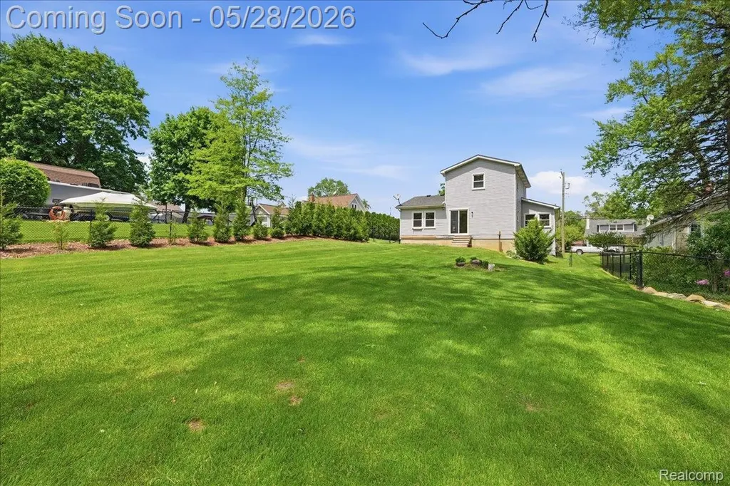 142 Mill Street Ortonville Village MI 48462