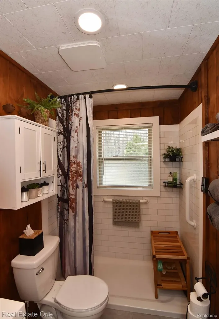 4084 N Weasel Trail Alcona Township MI 48742
